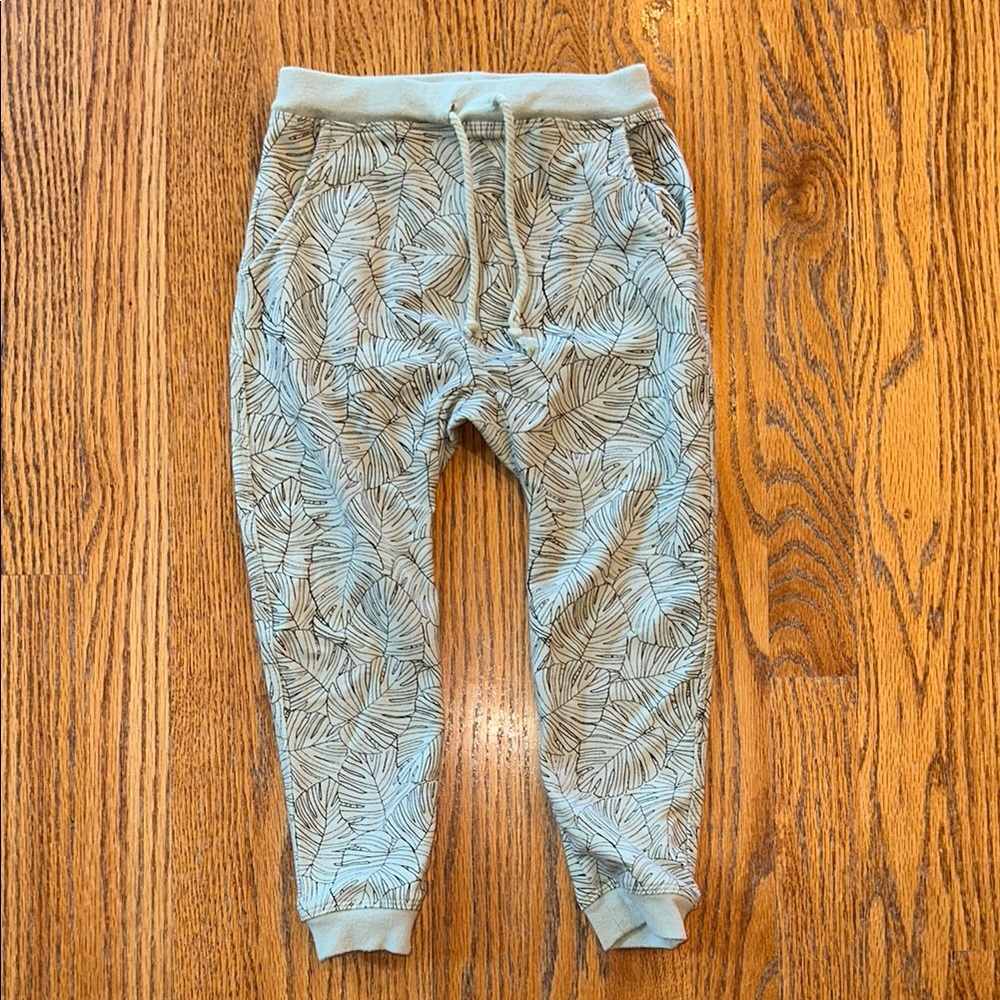 Rylee & cru Leaf Print Kids sweatpants - 4-5yo - EUC
